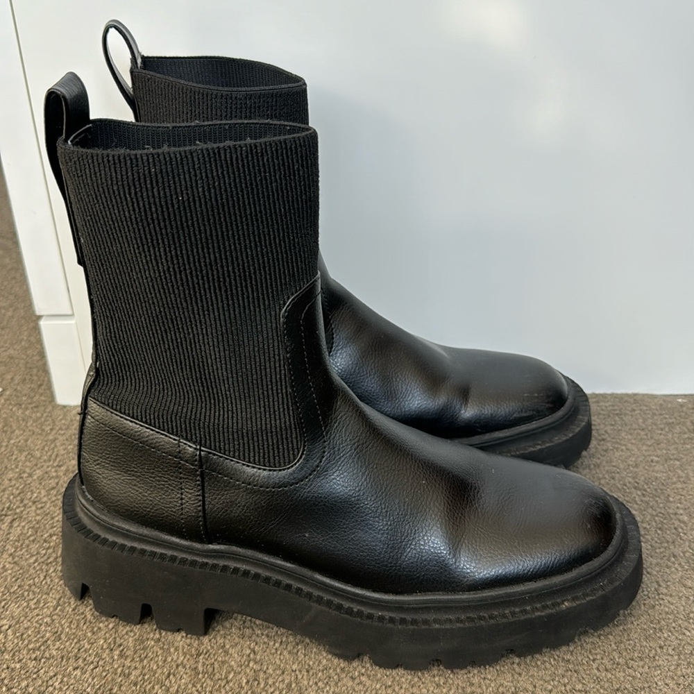 Mango Platform track-sole ankle boots